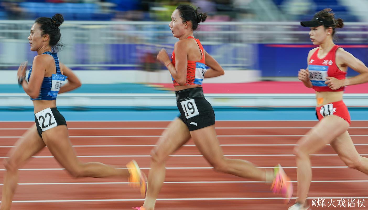全运会女子5000米决赛 河南选手梁田田夺冠 全运会女子5000米决赛 河南选手梁田田夺冠